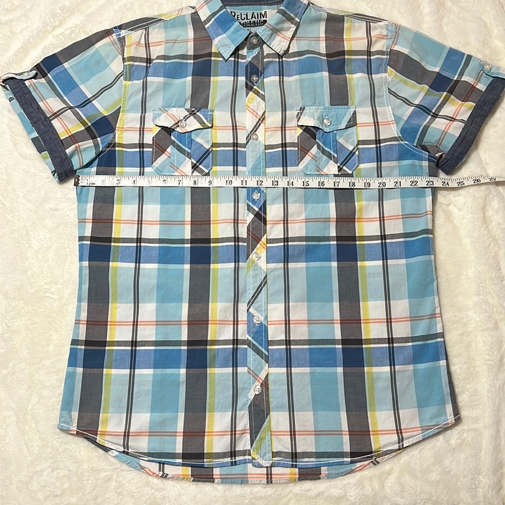 Reclaim Athletic Mens casual button down, size XLARGE. Excellent condition.